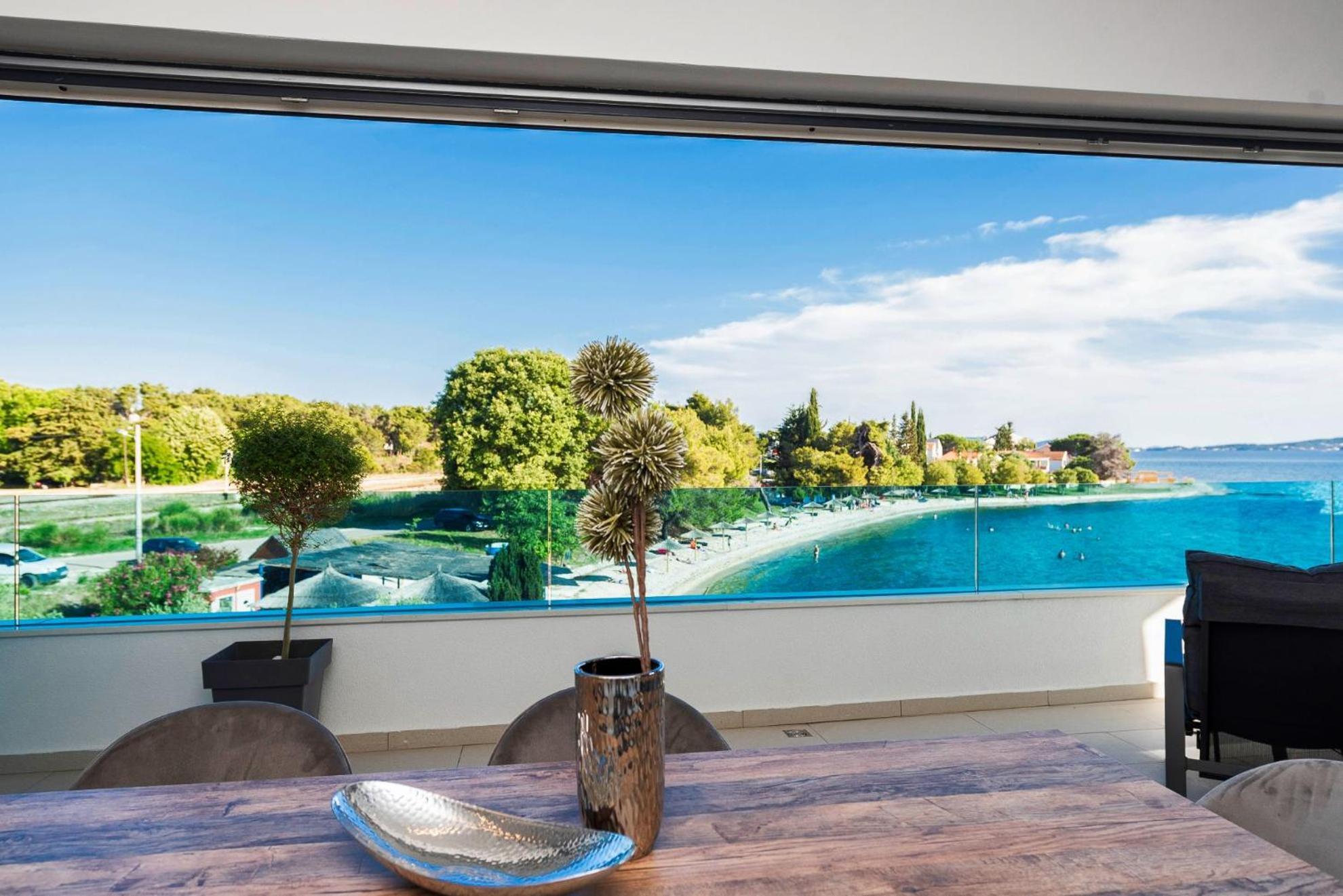 Apartament Beachfront *